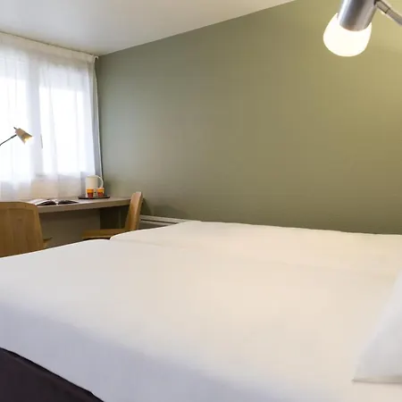The Originals City, Annecy Aéroport 3* Epagny Metz-Tessy
