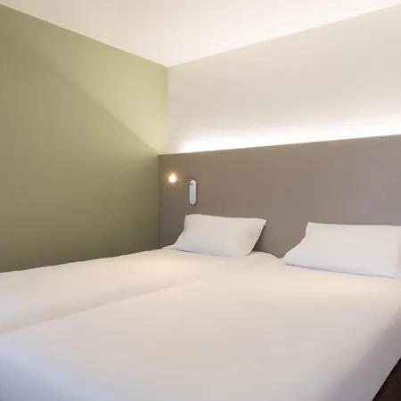 Kyriad Annecy Nord - Epagny Hotel Epagny Metz-Tessy